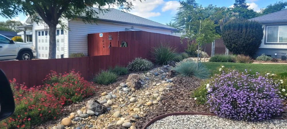 Expert garden landscaping in Pittsburg, CA by PN Landscape