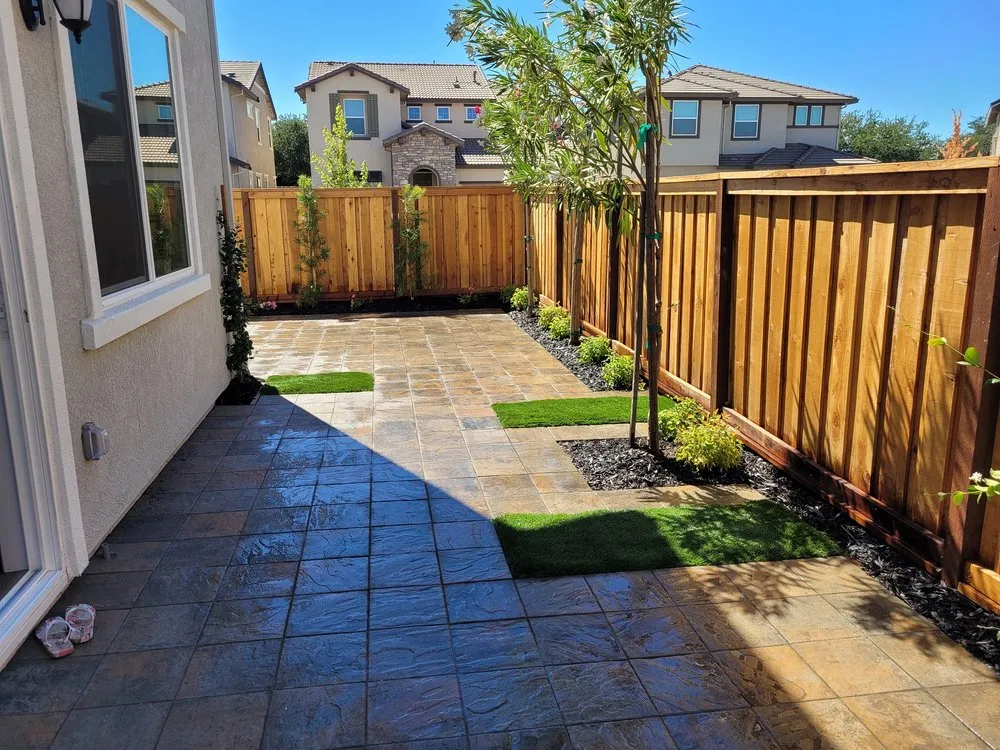 Custom yard cleanup service for homes in Pittsburg, CA by PN Landscape