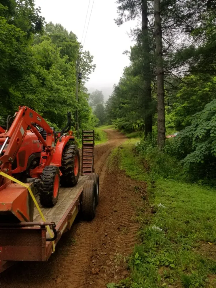 Expert lawn care service in Kingston, OH - PNR Excavation and Services