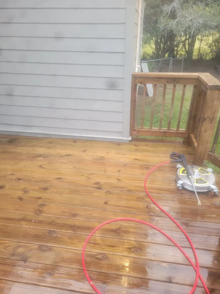 Affordable residential landscaping for beautiful yards in Hattiesburg, MS by Pnuts Lawncare