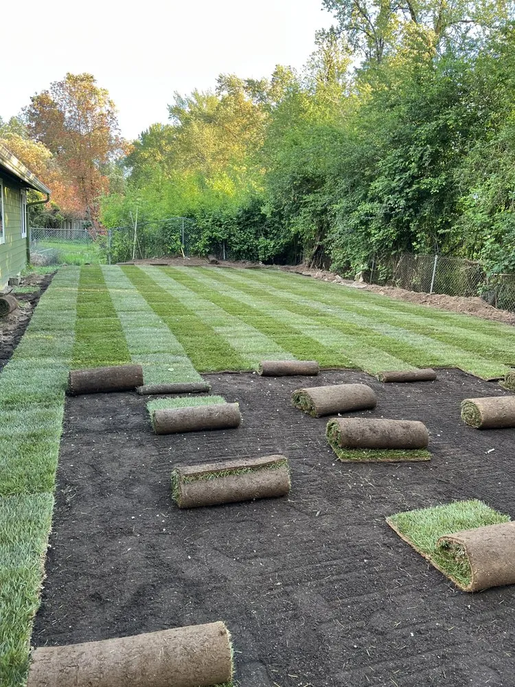 Trusted lawn care service in Lafayette, OR - PNW Landscaping & Maintenance