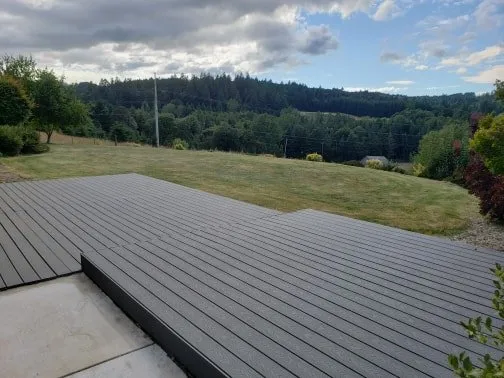 Top-rated lawn mowing service experts serving Salem, OR - PNW Maintenance Services