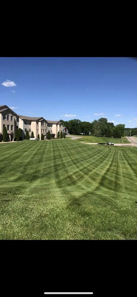 Local outdoor landscaping in Kelso, MO - Pobst Lawn Service