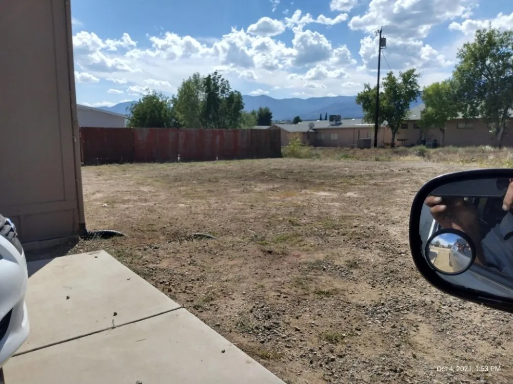 Affordable landscape design experts serving Dewey-Humboldt, AZ - Pocket Change Yard Service