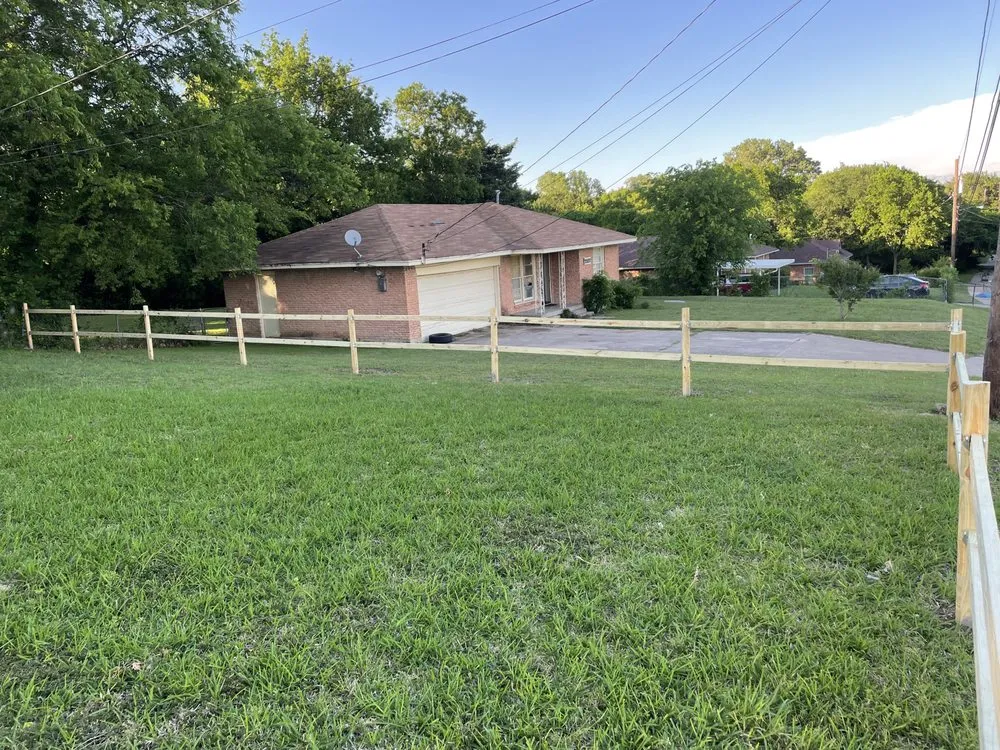 Custom yard cleanup service for beautiful yards in DeSoto, TX by Poe's Lawn Improvement