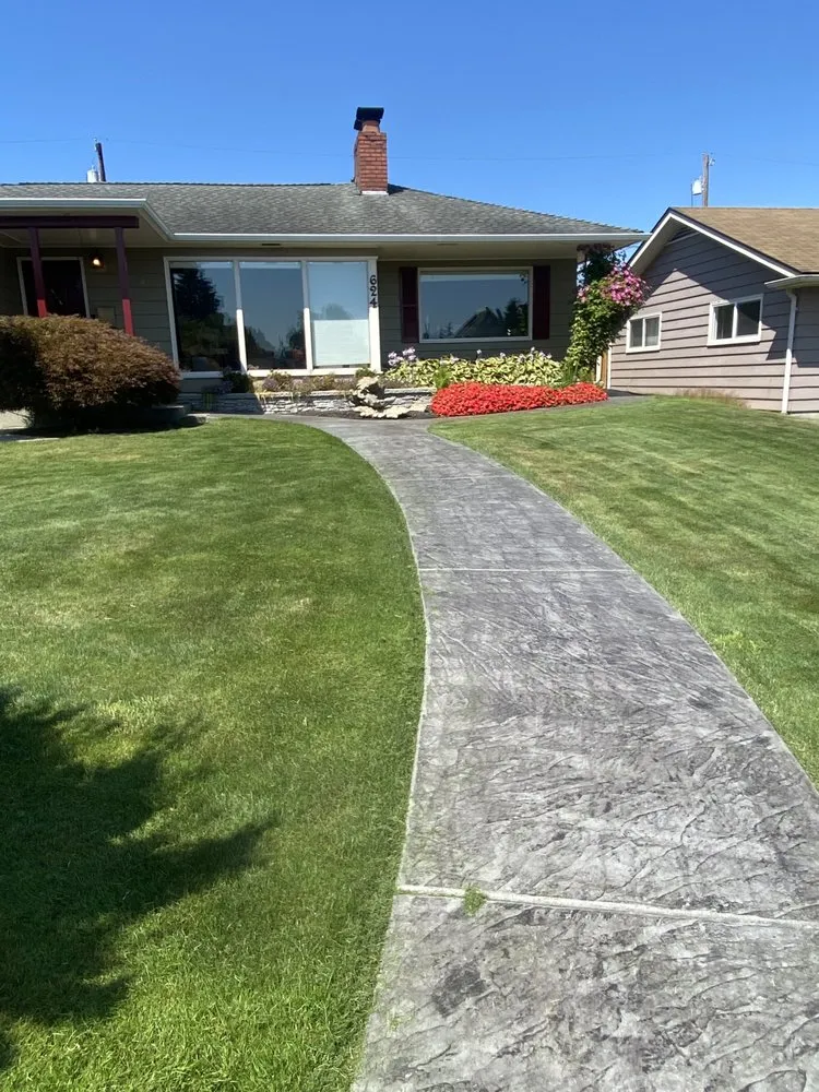 Professional lawn care service experts serving Marysville, WA - Poe’s PNW Landscaping