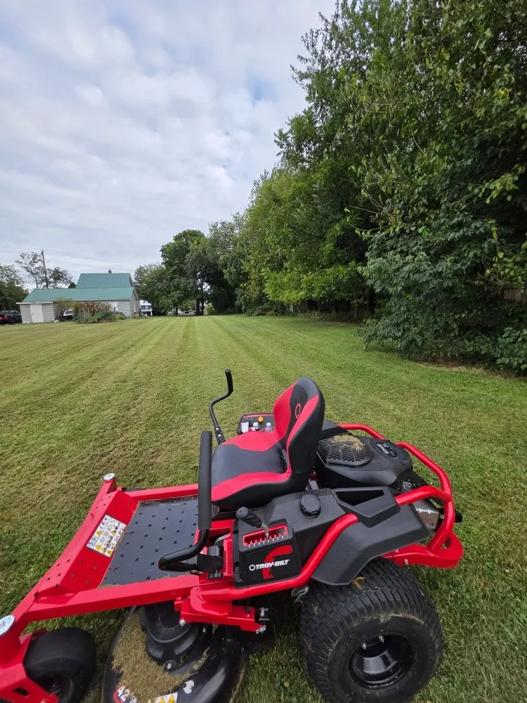 Reliable lawn care service for year-round maintenance in Stephens City, VA by Polanco's Lawn services