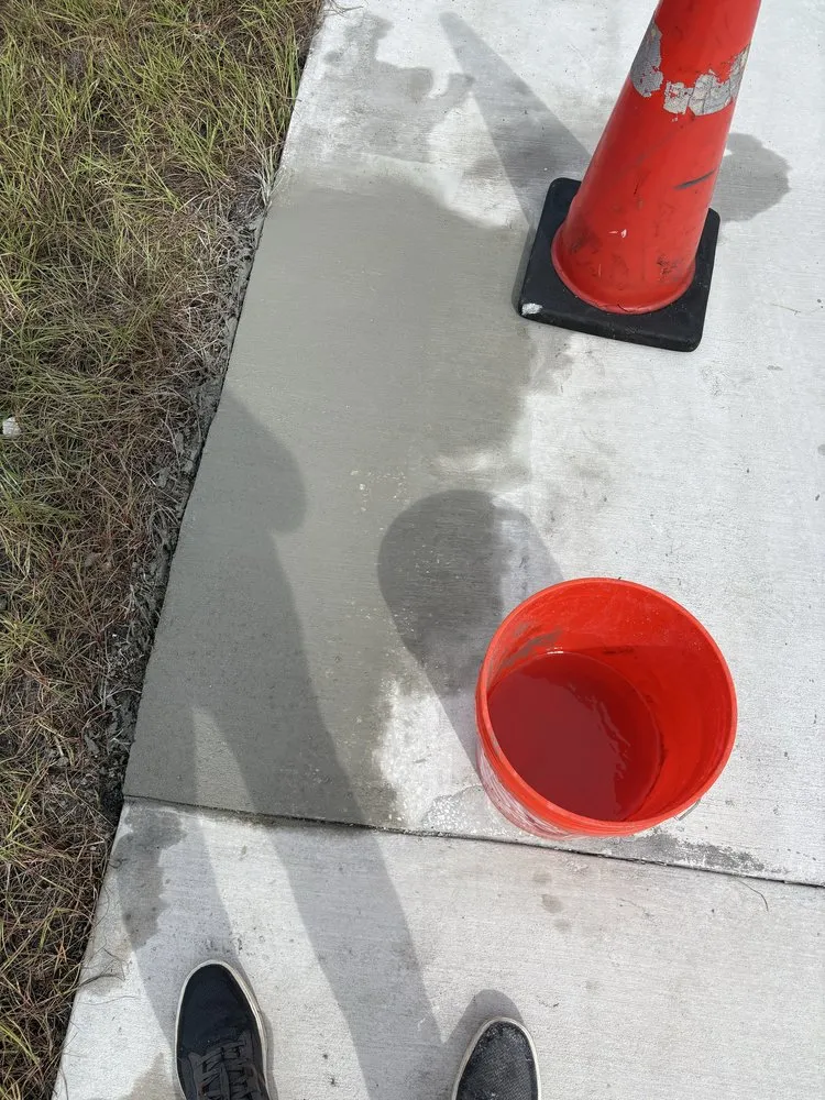 Custom landscape design for year-round maintenance across Orlando, FL - Polk City Sod