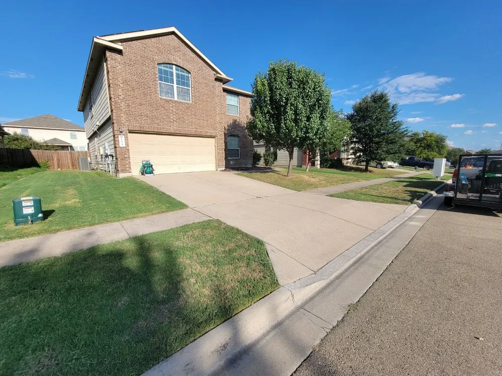 Local lawn care service for homes across Killeen, TX - Polk Lawn Care Services