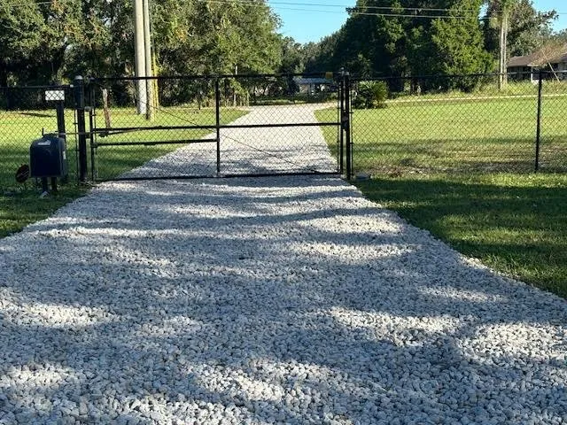 Top-rated garden landscaping in Lakeland, FL by Polk Services