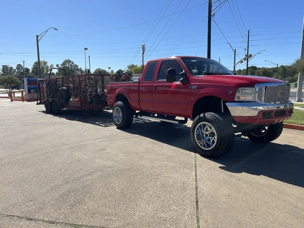 Expert lawn mowing service experts serving Tyler, TX - Polo Lawn Service