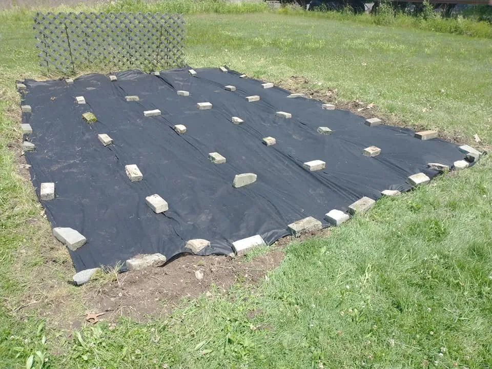 Custom garden landscaping for beautiful yards across Ravena, NY - Polyak General Labor Contracting