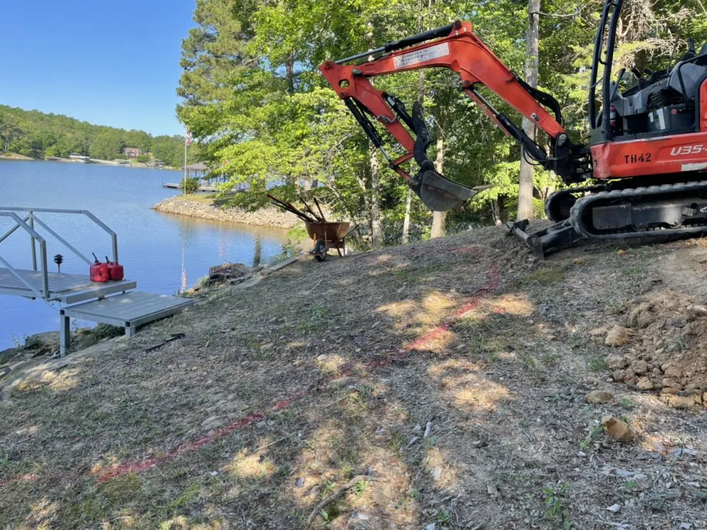Trusted yard maintenance with custom design in Jasper, AL by Polygon Construction
