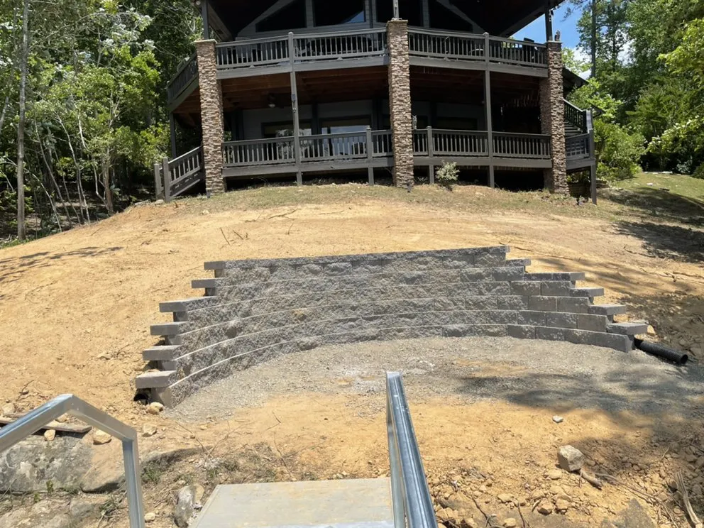 Affordable yard maintenance in Jasper, AL - Polygon Construction