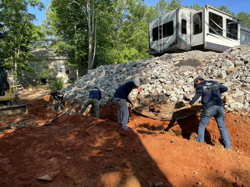 Professional yard cleanup service experts serving Jasper, AL - Polygon Construction