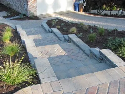 Professional residential landscaping in San Juan Bautista, CA by Ponce Landscaping and Construction