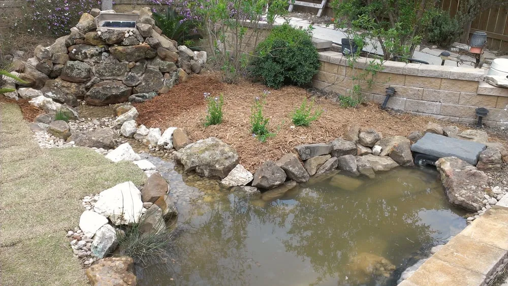 Professional outdoor landscaping experts serving San Antonio, TX - Pondcare of San Antonio