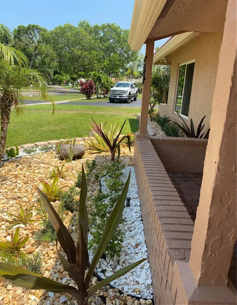 Expert landscape installation near you across Oakland Park, FL - Ponderosa Landscaping