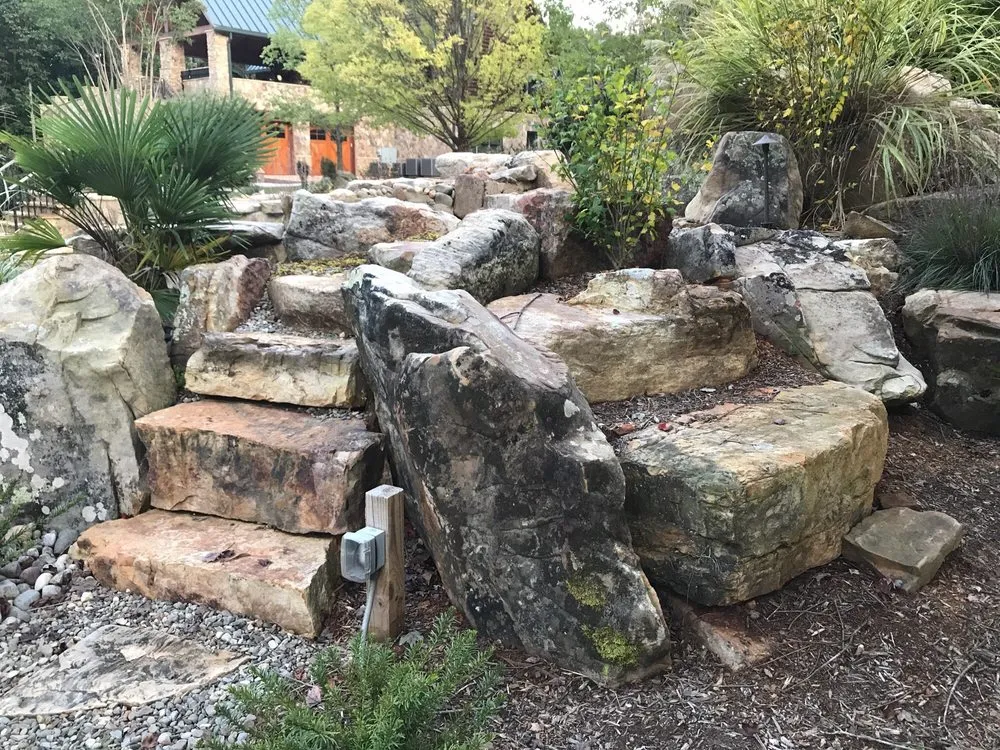 Top-rated yard maintenance experts serving Harrisburg, NC - Ponders