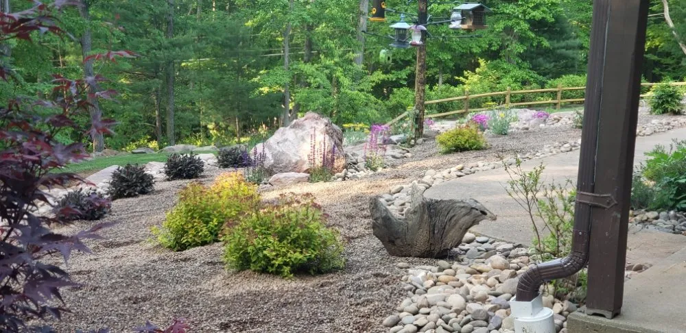 Affordable landscape design in Lebanon, PA by Pondscapes and Patios