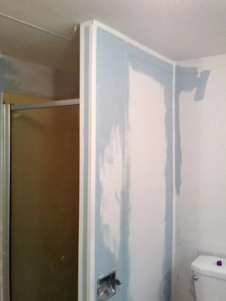 Local lawn care service in Phenix City, AL - Ponytails And Paint Pails