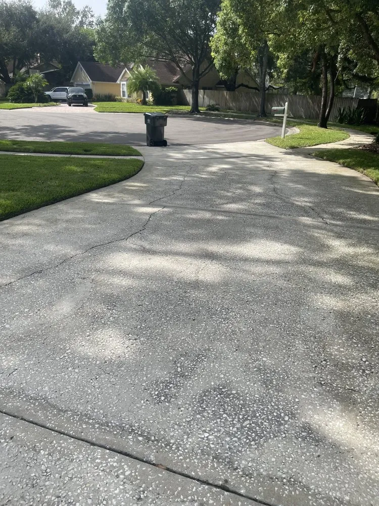 Custom landscape design in Tampa, FL - Pooh's Lawncare