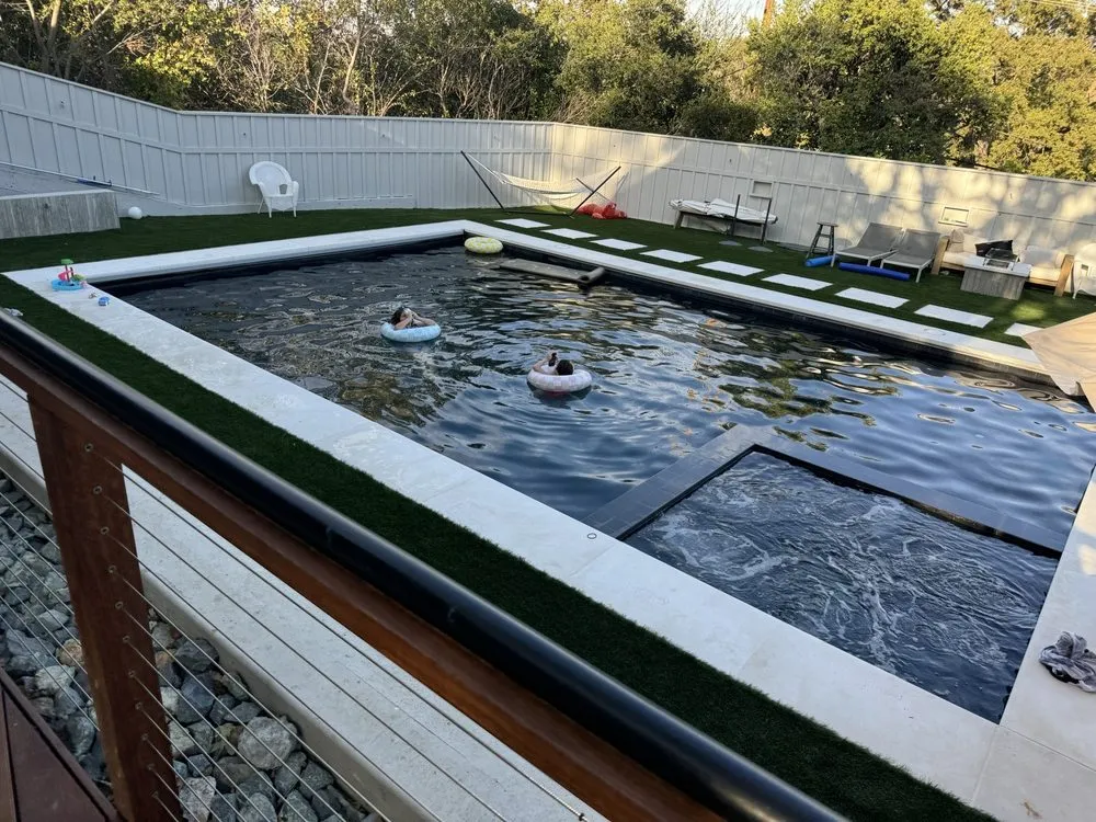 Custom yard cleanup service experts serving Brentwood, CA - Pool & Landscape Development