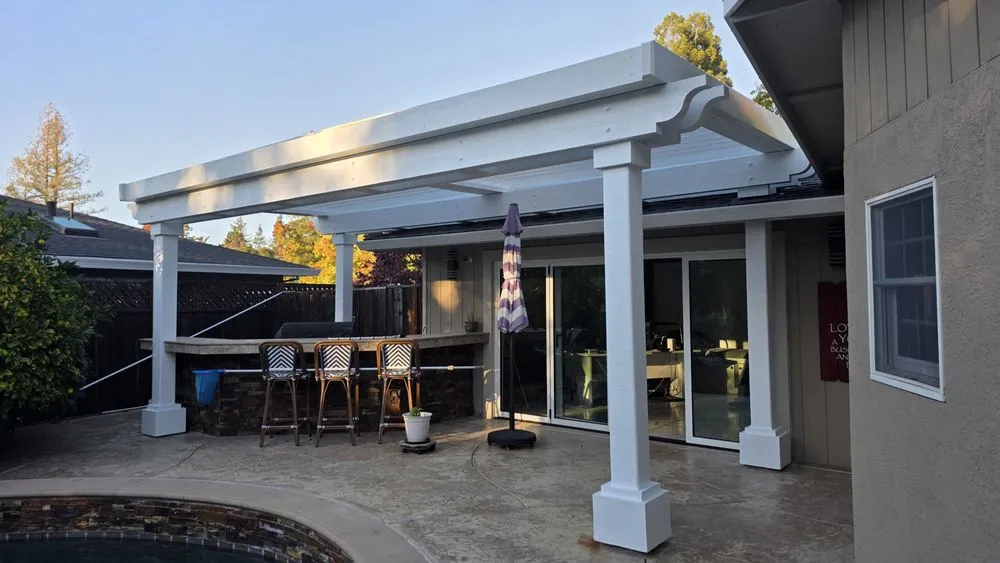 Affordable landscape design in Brentwood, CA - Pool & Landscape Development