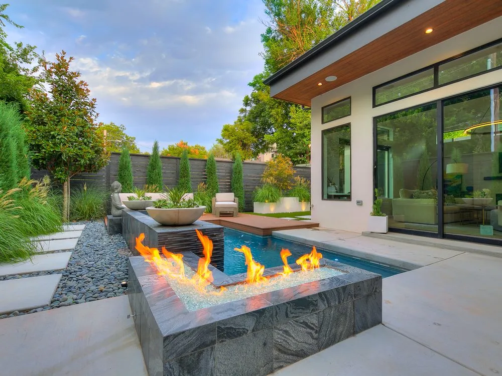 Professional landscaping services in Edmond, OK - Pool Envy