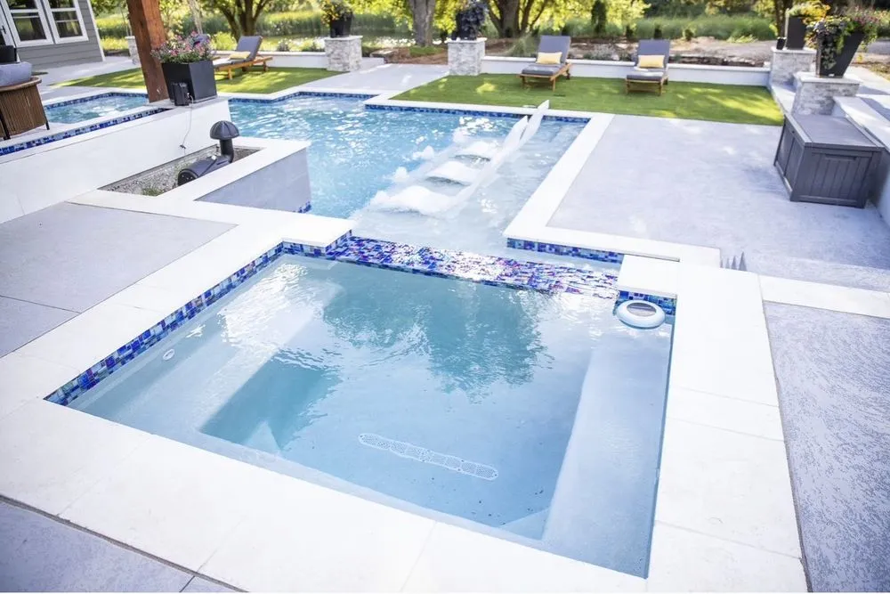 Expert residential landscaping experts serving Edmond, OK - Pool Envy