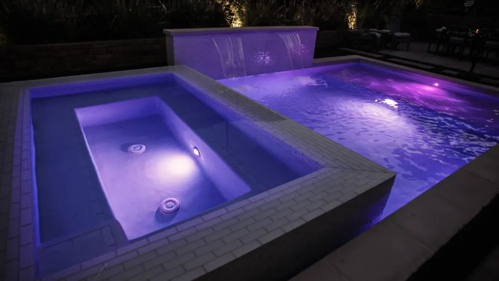 Reliable garden landscaping experts serving Sherman Oaks, CA - Pool Masters