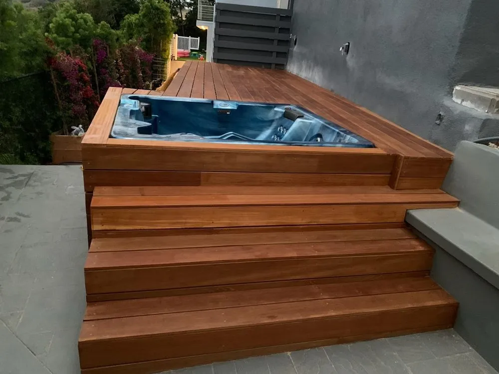 Expert landscape installation experts serving Sherman Oaks, CA - Pool Masters