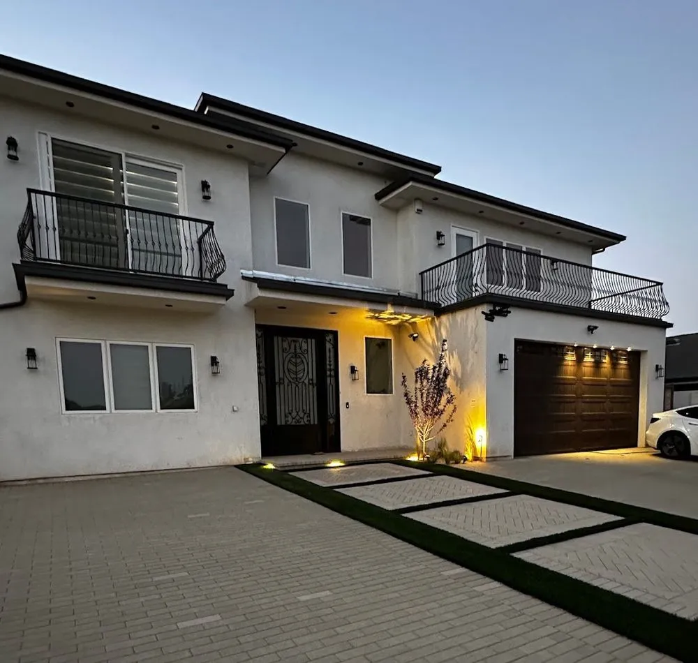 Professional lawn care service in Sherman Oaks, CA by Pool Masters