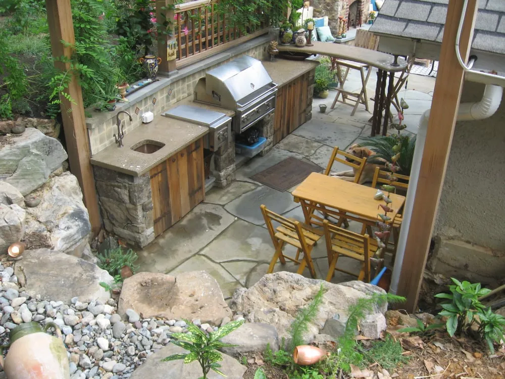 Top-rated yard cleanup service experts serving Frederick, MD - Poole's Stone & Garden