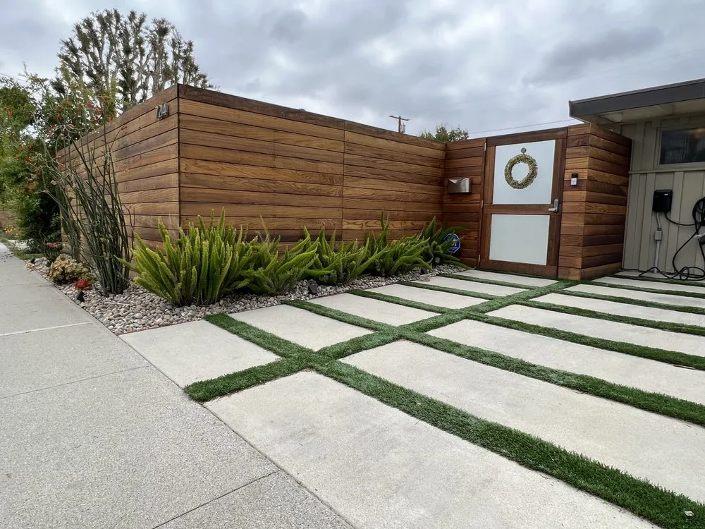 Expert landscaping services with custom design in Fountain Valley, CA by Poolmax