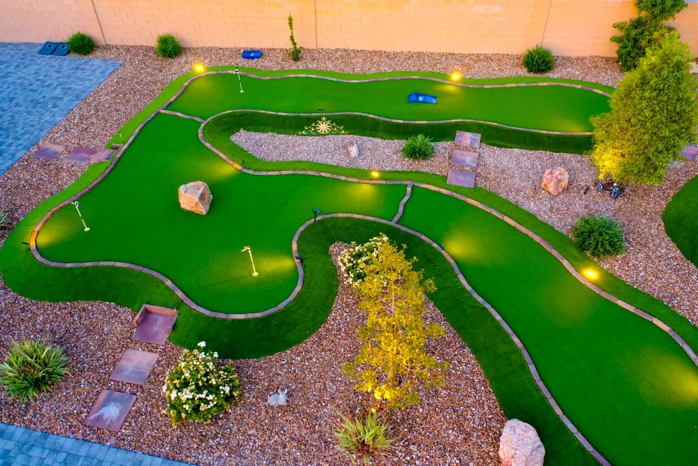 Professional yard maintenance for homes in Las Vegas, NV by Pools
