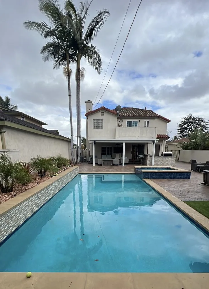 Local lawn care service for homes in Los Angeles, CA by Poolsync California