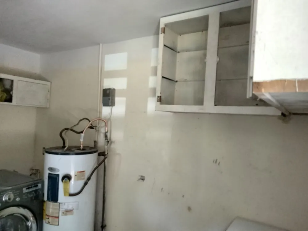 Top-rated yard maintenance for outdoor upgrades across Tallahassee, FL - Poor Door Construction & Cleaning