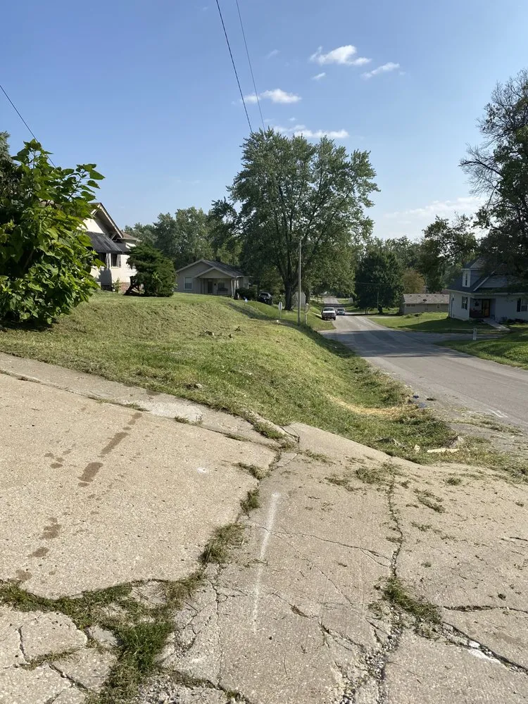 Trusted lawn care service in Saint Joseph, MO - Poorboys Lawn and Landscaping