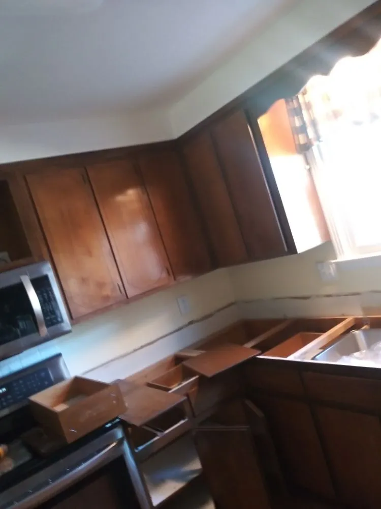 Affordable lawn care service in Clarksville, TN by Poorboyz Services