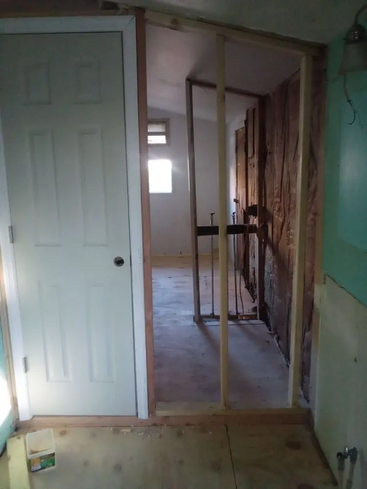 Reliable lawn mowing service experts serving Clarksville, TN - Poorboyz Services