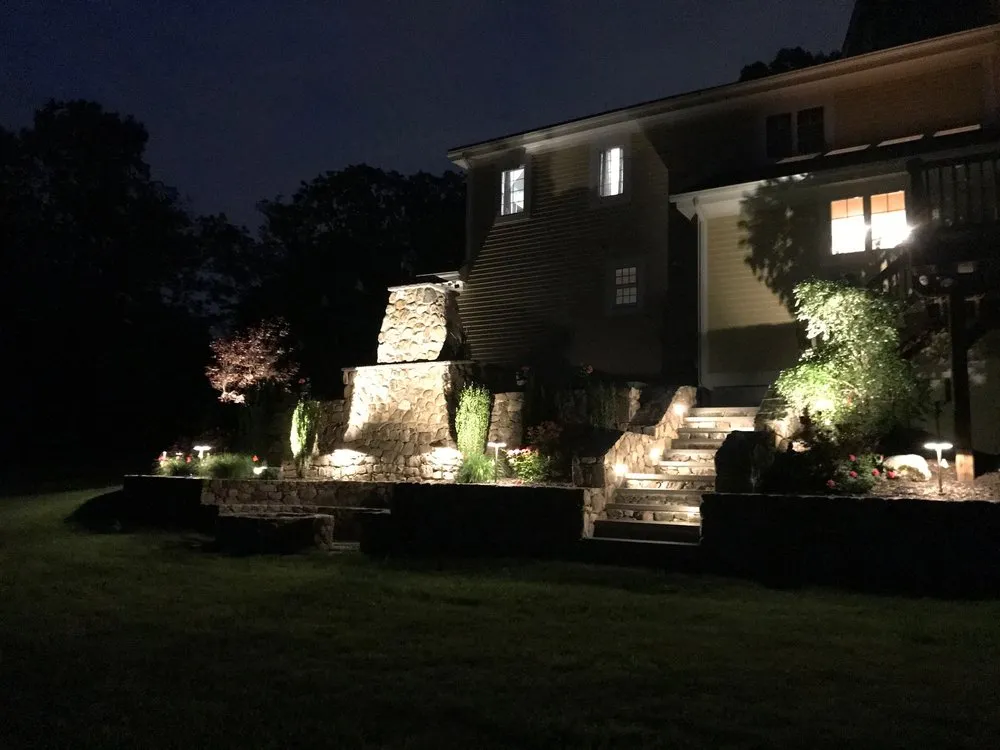 Top-rated lawn mowing service in Woodbridge, CT - POPEL Landscaping and Design