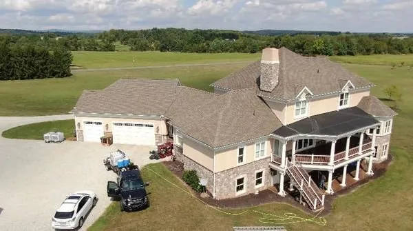 Professional yard cleanup service experts serving Littlestown, PA - Popps Pro Wash