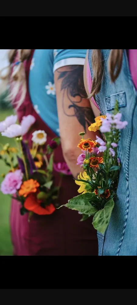 Trusted outdoor landscaping in Stacy, MN by Poppy & Clover Design