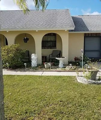 Expert yard maintenance near you in Venice, FL by POP's Home Maintenance And Repair