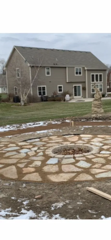 Trusted outdoor landscaping experts serving Milwaukee, WI - Pops Landscape