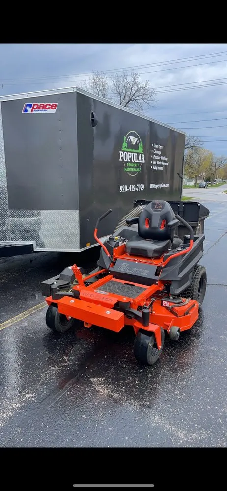 Expert yard cleanup service in Little Chute, WI by Popular Property Maintenance