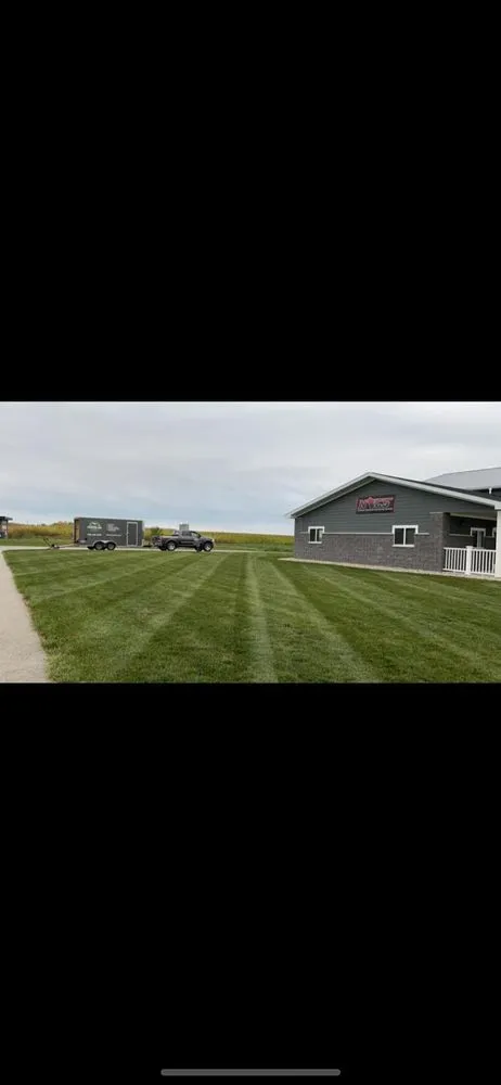 Custom landscape installation experts serving Little Chute, WI - Popular Property Maintenance