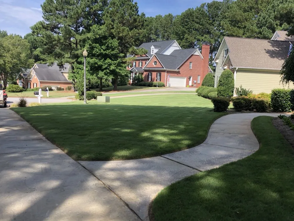 Custom residential landscaping experts serving Newnan, GA - Porch View Lawn Care