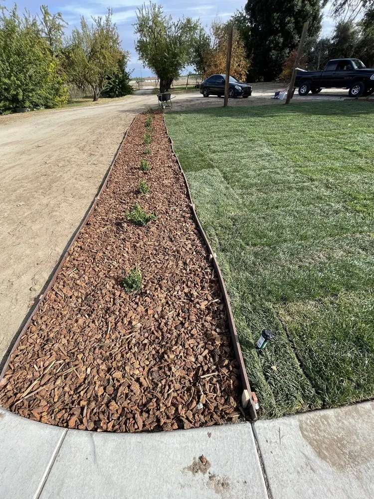 Local lawn mowing service experts serving Stockton, CA - Porchview Landscaping And Lawn Care